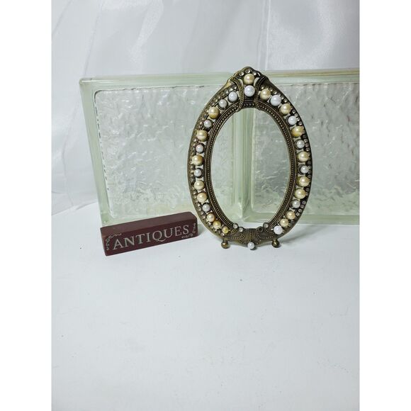 Vintage Sytle Metal Ornate Oval Frame Decorated in pearl and Crystal Accents - Picture 9 of 12